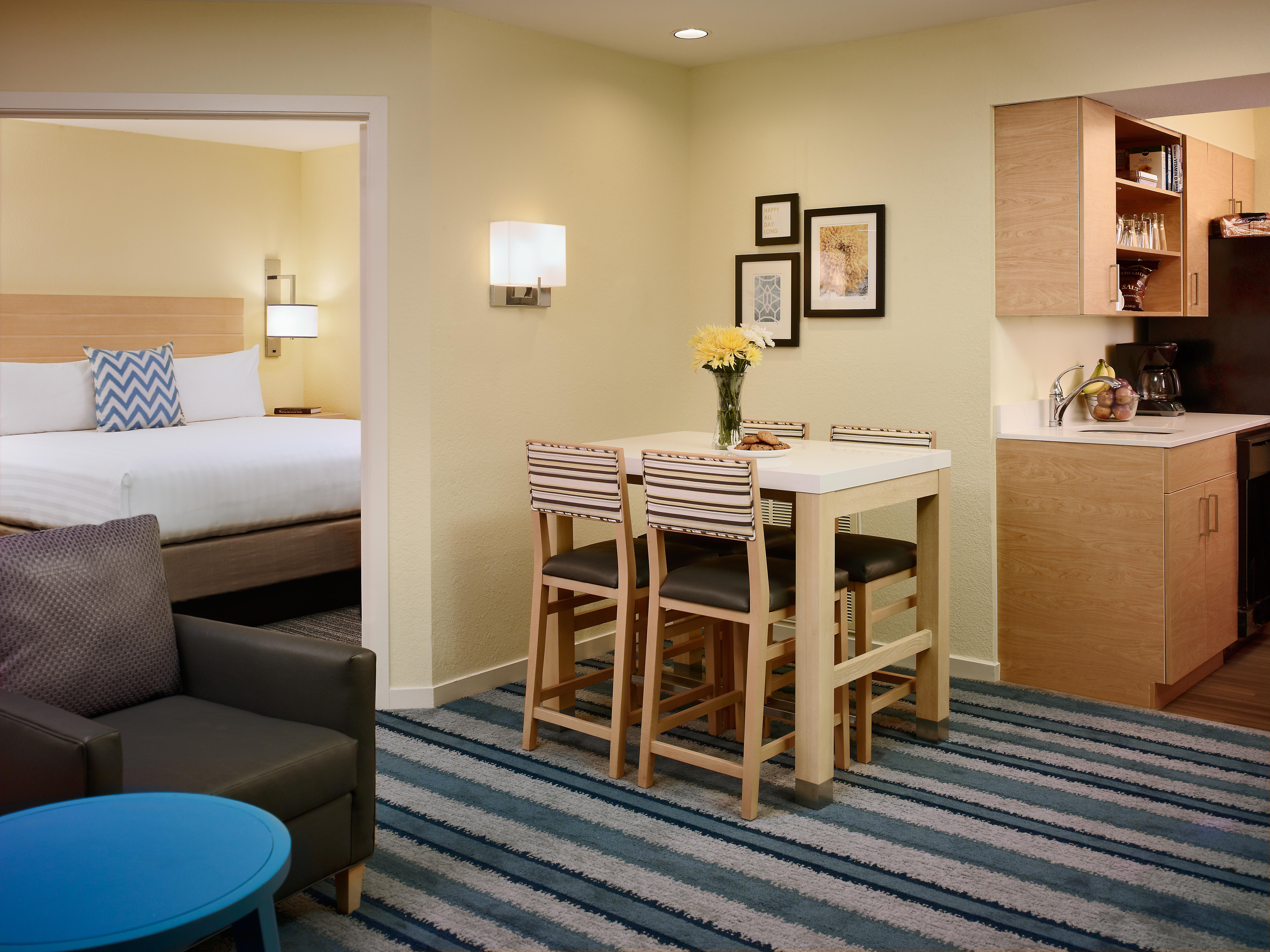 Sonesta Simply Suites Dublin Columbus Exterior photo